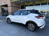 Used 2022 Nissan Kicks SV image 5