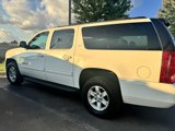 Used 2011 GMC Yukon XL SLT w/ SLT-2 Equipment Package image 6