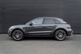 Certified 2025 Porsche Macan image 2