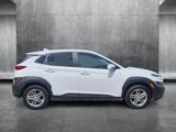 Used 2022 Hyundai Kona SE w/ Cargo Package image 4