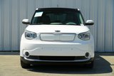 Used 2016 Kia Soul EV + w/ Sun & Fun Package image 5