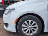 Used 2018 Chrysler Pacifica Touring Plus image 6
