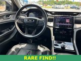 Certified 2023 Jeep Grand Cherokee Limited w/ Black Appearance Package image 3
