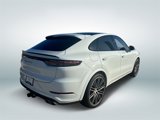 Used 2022 Porsche Cayenne Turbo image 3