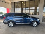Used 2017 Ford Explorer XLT w/ Equipment Group 202A image 3