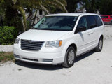 Used 2010 Chrysler Town & Country LX image 2