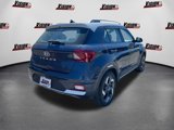 Used 2021 Hyundai Venue image 5