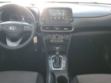 Used 2021 Hyundai Kona SE image 2