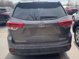 Used 2017 Toyota Highlander XLE image 5