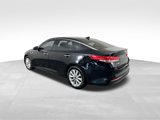 Used 2018 Kia Optima EX w/ Premium Package image 3