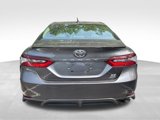 Used 2021 Toyota Camry SE w/ Cold Weather Package image 6