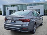 Used 2023 Volkswagen Jetta SE w/ Panoramic Sunroof Package image 5