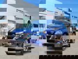 Used 2022 Nissan Rogue SV image 2