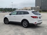 Used 2017 Hyundai Santa Fe SE image 4