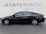 Used 2023 Hyundai Elantra SE image 2