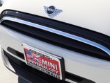 Certified 2022 MINI Cooper 4-Door Hardtop image 5