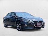 Used 2022 Nissan Altima 2.5 SR image 3