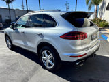 Used 2016 Porsche Cayenne image 3