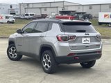 Used 2022 Jeep Compass Trailhawk image 5