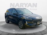Used 2021 Ford Escape Titanium image 2