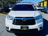 Used 2015 Toyota Highlander XLE image 2