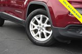 Used 2015 Jeep Cherokee Sport w/ Sport Appearance Group image 3