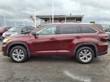 Used 2014 Toyota Highlander XLE image 3