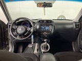 Used 2019 Kia Soul + image 2
