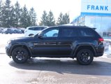 Used 2018 Jeep Grand Cherokee Laredo image 2