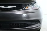 Used 2021 Chrysler Voyager Lxi image 3