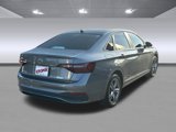 Used 2024 Volkswagen Jetta SE w/ Panoramic Sunroof Package image 3
