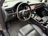 Used 2024 Porsche Macan image 4