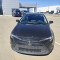Used 2022 Toyota Corolla LE image 2