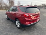 Used 2018 Chevrolet Equinox Premier image 3