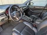 Used 2017 Porsche Macan image 5