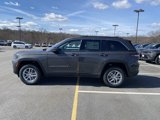 New 2025 Jeep Grand Cherokee Laredo X w/ Luxury Tech Group I image 4