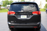 Used 2020 Chrysler Pacifica Touring-L w/ Premium Audio Group image 5