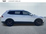 Used 2024 Volkswagen Tiguan SE image 2