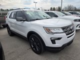 Used 2018 Ford Explorer XLT w/ Equipment Group 202A image 2