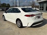 Used 2022 Toyota Corolla LE image 4