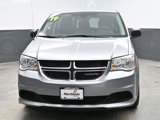 Used 2019 Dodge Grand Caravan SE image 2