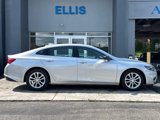 Used 2017 Chevrolet Malibu LT image 2