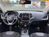 Used 2018 Jeep Cherokee Latitude w/ Cold Weather Group image 6