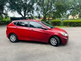 Used 2013 Hyundai Accent GS image 4