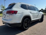 Used 2018 Volkswagen Atlas SEL Premium image 3