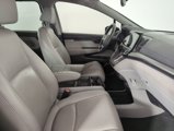 Used 2018 Honda Odyssey EX-L image 3