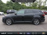Used 2017 Hyundai Santa Fe SE image 3