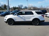 Used 2017 Ford Explorer XLT w/ Equipment Group 202A image 4