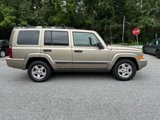Used 2006 Jeep Commander 4WD image 3
