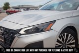 Used 2023 Nissan Altima 2.5 SV image 2